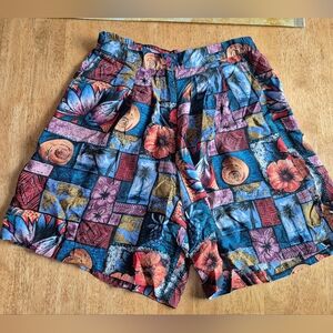 EUC VINTAGE 100% Silk Tropical Printed Shorts